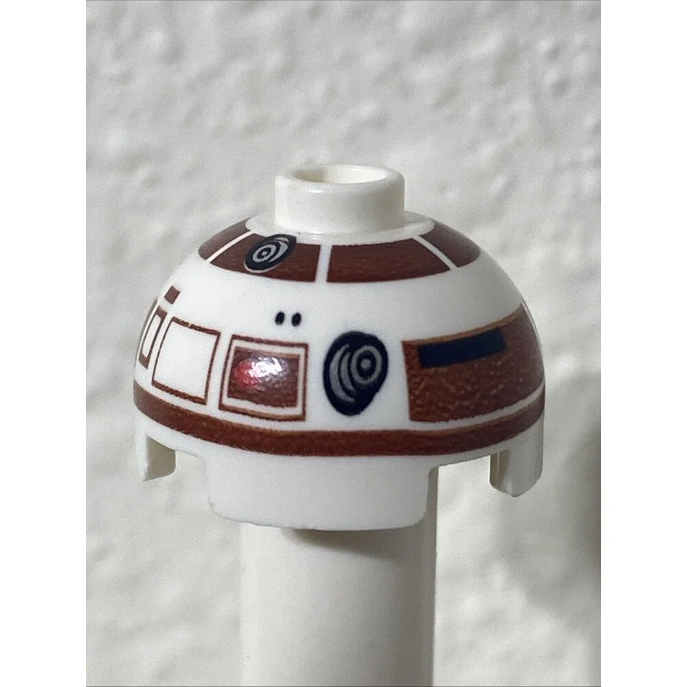 Star Wars LEGO x 2 White Brick, Round 2 x 2 Dome Top with R Brown R7-D4 Droid